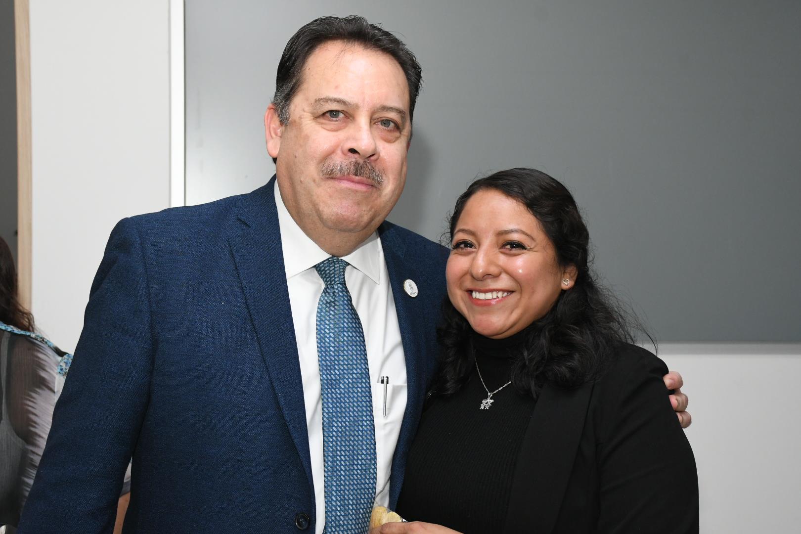 Saludamos a nuestras compañeras y compañeros que laboran en la Subdirección de Personal